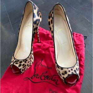 Christian louboutin pumps